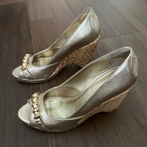 Elaine Turner Open Toe Leather Gold Wedge Sandal Heel Bamboo Gold Bit sz 9